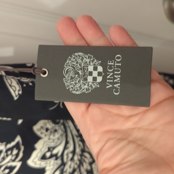 Vince Camuto women's full length dress - Picture 3 of 9